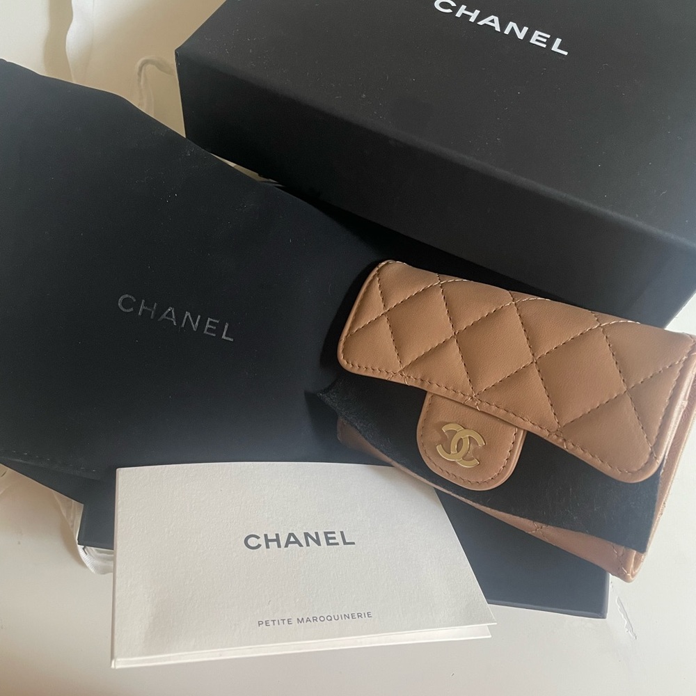 ***SOLD***Authentic New Chanel Card holder with tags